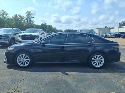 Used 2021 Toyota Camry LE w/ Carpet Mat Package (TMS)