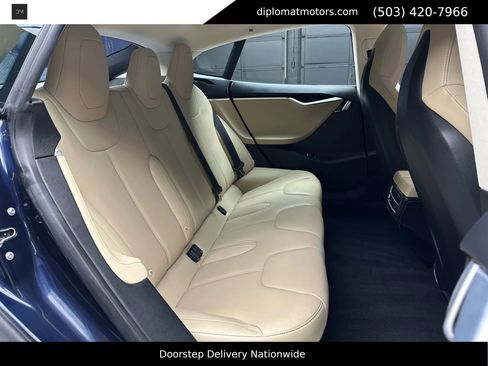 Used 2015 Tesla Model S 85 image 22