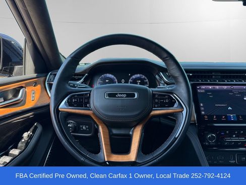 Used 2023 Jeep Grand Cherokee L Summit AWD/4WD image 12