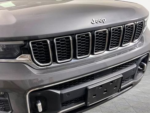 Used 2023 Jeep Grand Cherokee L Overland AWD/4WD image 29