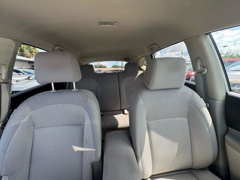 Used 2012 Nissan Rogue SV image 17