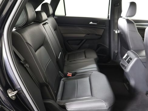 Used 2021 Volkswagen Atlas Cross Sport SEL AWD/4WD image 37