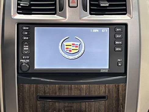 Used 2006 Cadillac XLR V RWD image 14