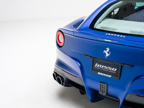 Used 2016 Ferrari F12 Berlinetta RWD image 24