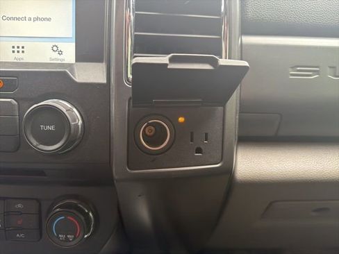 Used 2017 Ford F250 XLT w/ XLT Premium Package image 46