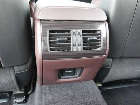 Used 2017 Lexus LS 460 image 31