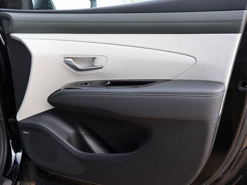 New 2026 Hyundai Tucson Limited image 9