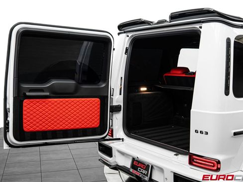 Used 2025 Mercedes-Benz G 63 AMG 4MATIC image 33