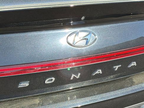 Used 2022 Hyundai Sonata SE FWD image 11