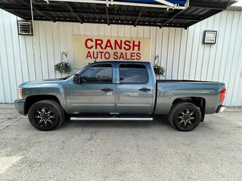 Used 2009 Chevrolet Silverado 1500 LT RWD image 5