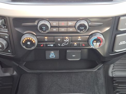 New 2026 Ford F350 XLT w/ XLT Premium Package AWD/4WD image 19