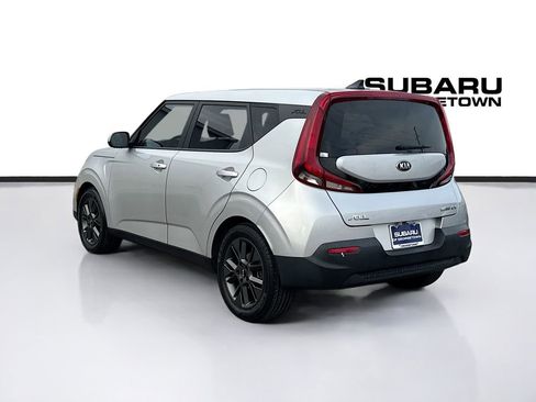 Used 2021 Kia Soul EX image 5