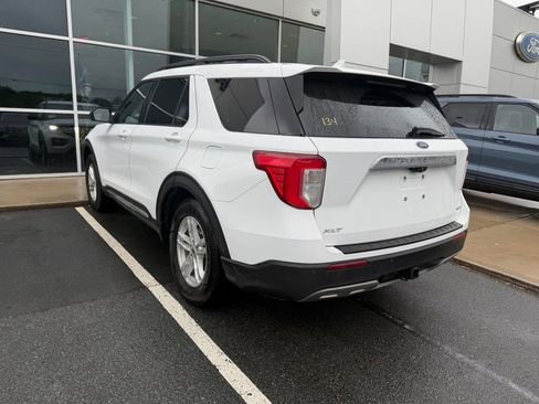 Used 2020 Ford Explorer XLT w/ Equipment Group 202A RWD image 5