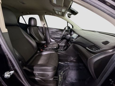 Used 2019 Buick Encore Preferred image 29