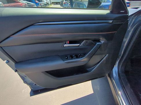 Used 2025 MAZDA CX-50 AWD 2.5 S w/ Premium Plus Pkg image 11