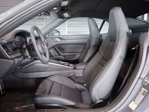 New 2026 Porsche 911 Carrera 4S image 5