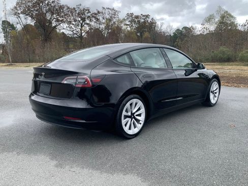 Used 2021 Tesla Model 3 Standard Range Plus image 7