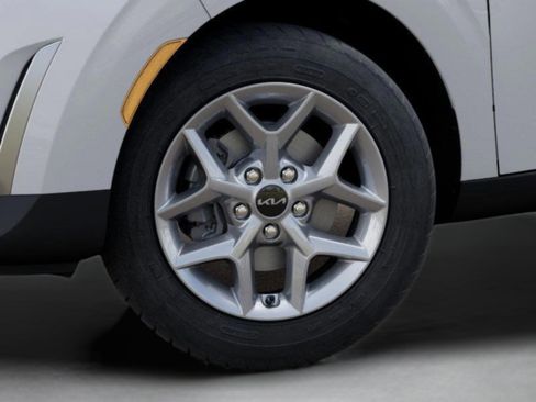 New 2025 Kia Soul LX image 16