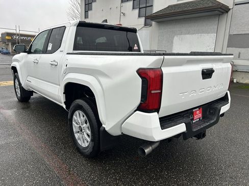 New 2026 Toyota Tacoma SR5 image 7