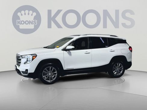 Used 2023 GMC Terrain SLT AWD/4WD image 7