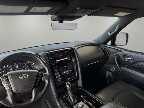 Used 2021 INFINITI QX80 Sensory w/ All-Season Package image 28