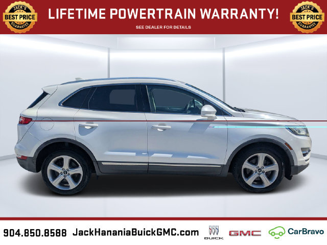 Used 2017 Lincoln MKC Premiere FWD image 2