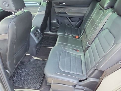 Used 2022 Volkswagen Atlas Cross Sport SEL Premium R-Line w/ Cross Sport MDO Package AWD/4WD image 12