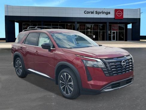 New 2026 Nissan Pathfinder Platinum w/ Cargo Package FWD image 5