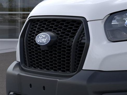 New 2026 Ford Transit 250 148 Medium Roof w/ Load Area Protection Package RWD image 20