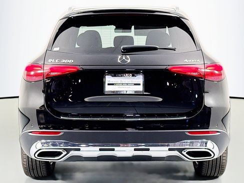 New 2026 Mercedes-Benz GLC 300 4MATIC image 3