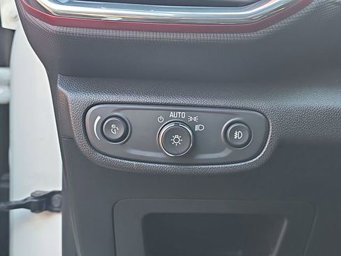 Used 2023 Chevrolet TrailBlazer RS w/ Convenience Package image 19