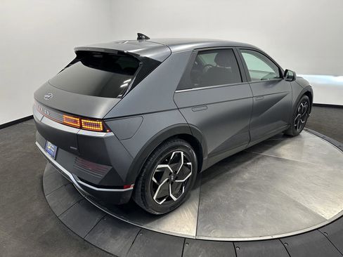 Used 2022 Hyundai Ioniq 5 SEL image 6