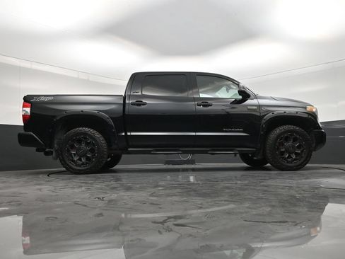 Used 2020 Toyota Tundra SR5 w/ SR5 Leather Package AWD/4WD image 25