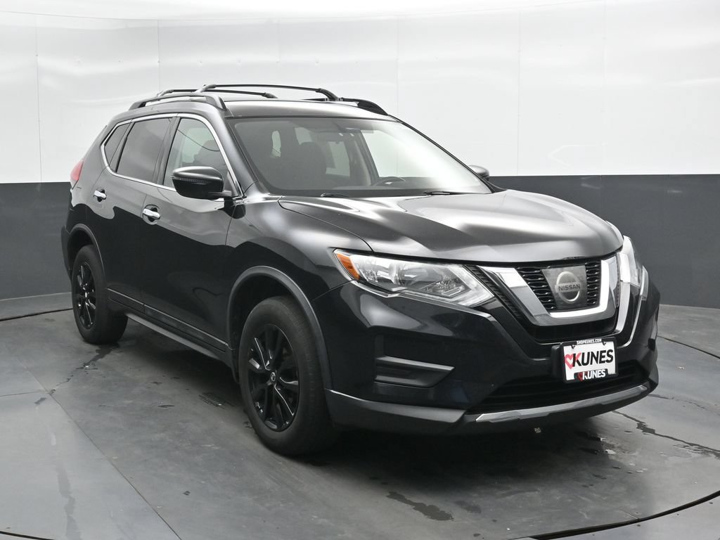 Used 2017 Nissan Rogue SV w/ Midnight Edition AWD/4WD image 5