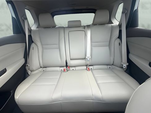 Used 2026 Nissan Rogue SV w/ SV Premium Package AWD/4WD image 9