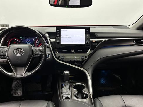 Used 2023 Toyota Camry XSE AWD/4WD image 32