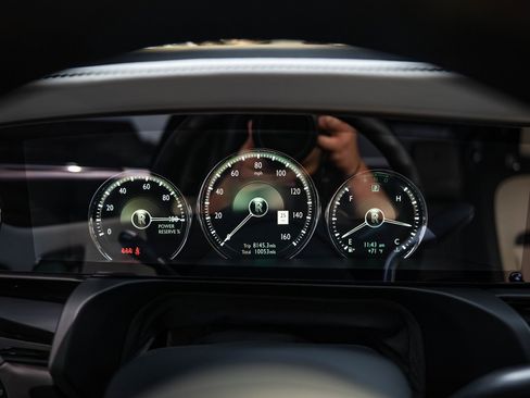 Used 2022 Rolls-Royce Ghost image 16