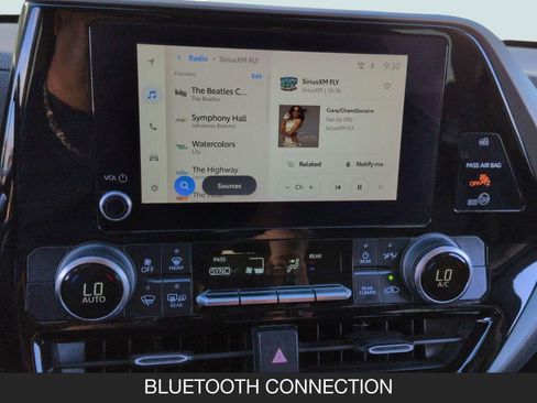 Used 2023 Toyota Highlander LE image 22