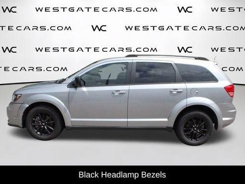 Used 2020 Dodge Journey SE w/ Blacktop Package FWD image 5