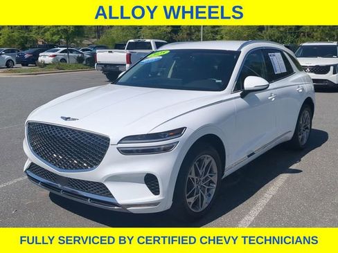Used 2025 Genesis GV70 2.5T AWD/4WD image 11