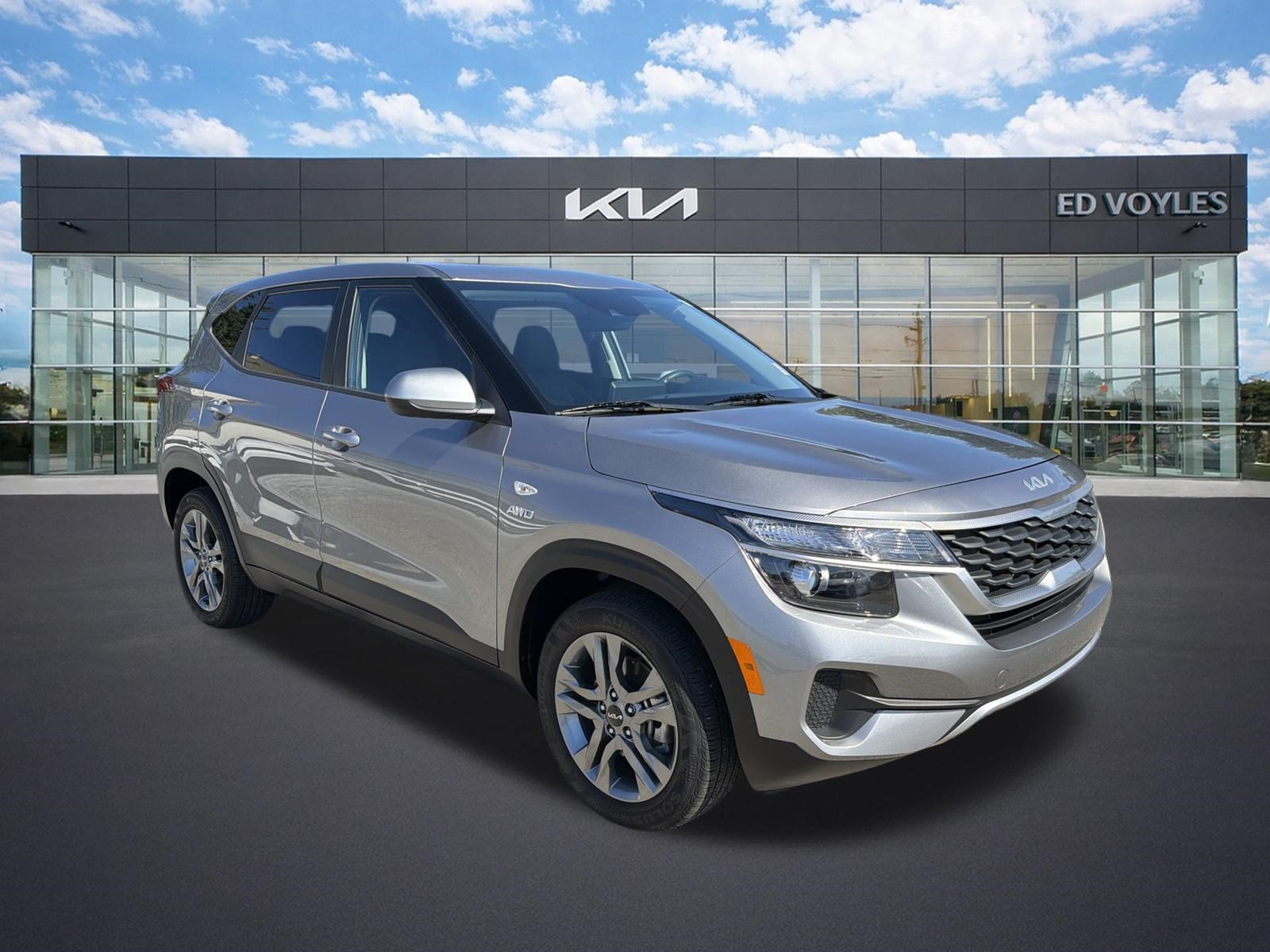 Used 2022 Kia Seltos LX AWD/4WD image 1