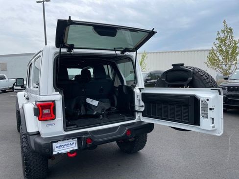 Certified 2024 Jeep Wrangler Unlimited Rubicon AWD/4WD image 24