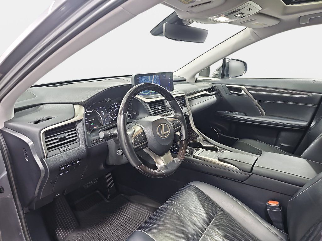 Used 2021 Lexus RX 450hL Luxury w/ Cold Area Package (CT) AWD/4WD image 18