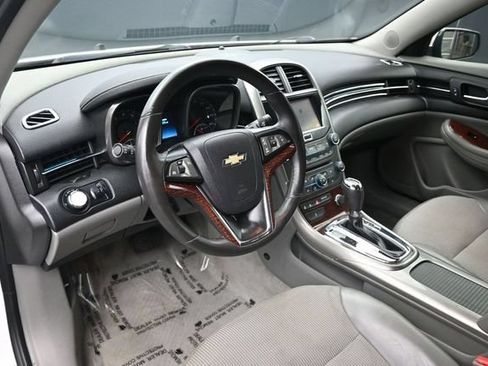Used 2013 Chevrolet Malibu LT FWD image 12
