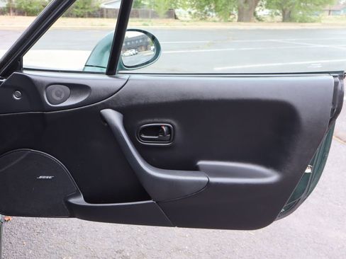Used 1999 MAZDA MX-5 Miata RWD image 20
