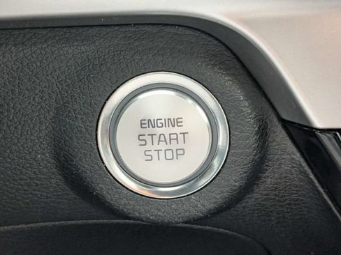 Used 2024 Kia Telluride EX w/ EX Captain's Chair Package FWD image 34