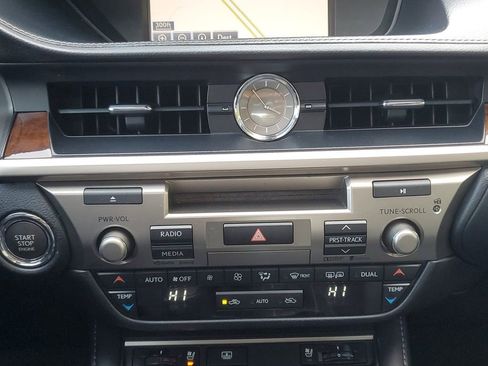 Used 2016 Lexus ES 350 image 32