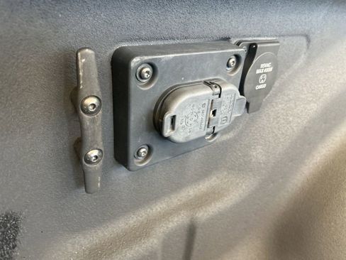 Used 2022 RAM 3500 Laramie w/ Max Tow Package image 36