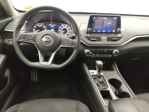 Used 2020 Nissan Altima 2.5 S FWD image 22