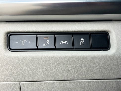 Used 2022 Kia Telluride S image 10